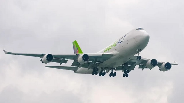 Boeing747 F Air Act 1